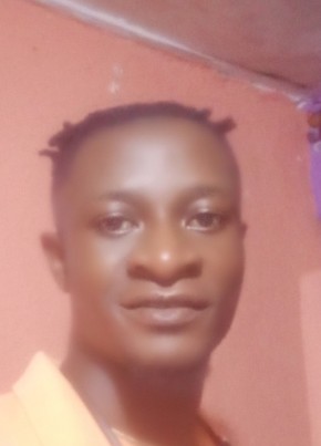 Elijah, 25, Liberia, Monrovia