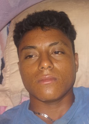 Alexis из Tegucigalpa 18 лет