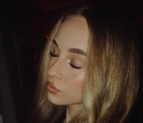 Kristina, 21, Saint Petersburg
