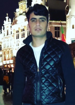 Amir, 20, Koninkrijk België, Brussel