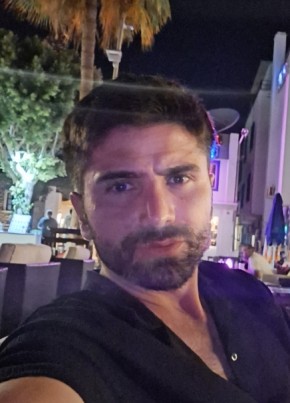 Zana из Milas 32 года