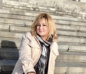 Nadezhda, 46, Moscow