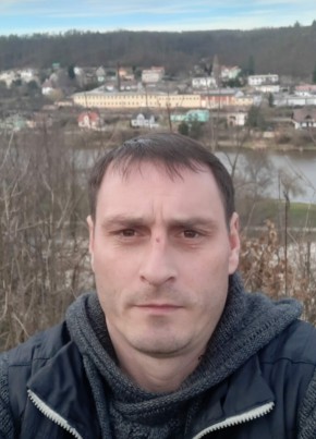 Олег, 42, Estado Español, Teruel