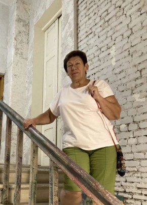Марина из Новосибирска 68 лет