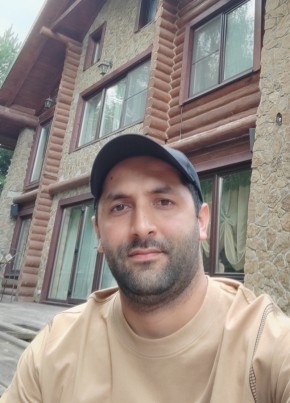 Мне завут Наим из Москвы 30 лет