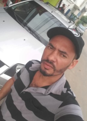 Cleiton из Ipatinga 42 года