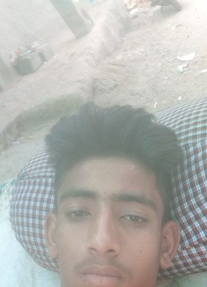 Arman Khan, 18, India, Nagpur