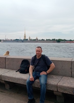 Максим, 43, Россия, Радужный (Владимирская обл.)