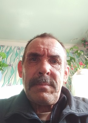 Павел, 58, Россия, Златоуст