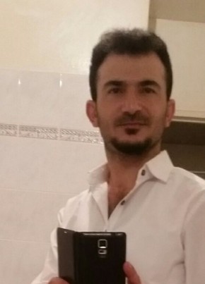 Ahmet, 36, République Française, Metz