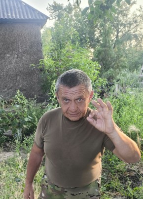 Вадим из Угры 46 лет