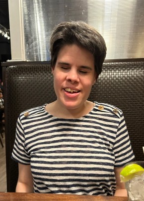 Amber из Brantford 40 лет