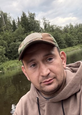 Михаил из Ржева 37 лет