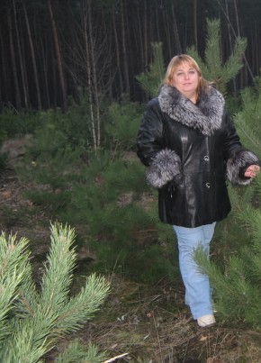Людмила, 46, Україна, Охтирка