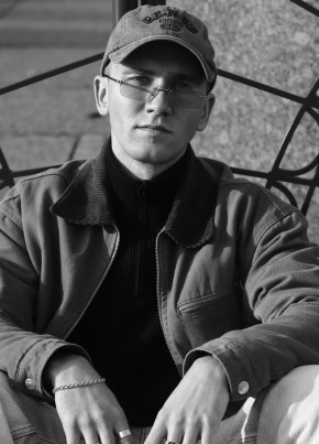 Егор из Новомосковска 28 лет