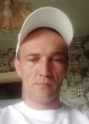 Igor, 41, Belarus, Dzyatlava