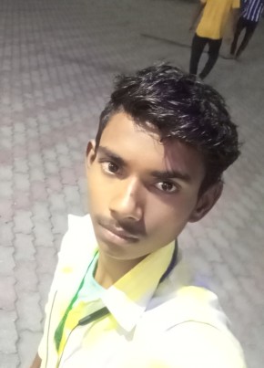 Sonu, 19, India, New Delhi