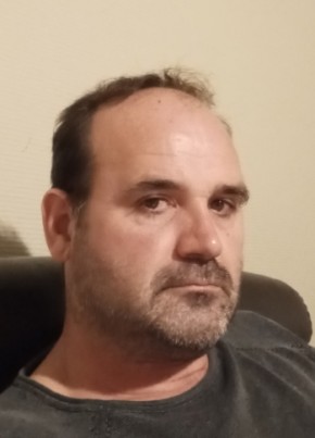 serdar из Brussel 53 года