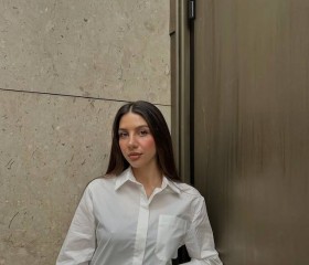Anechka, 29, Artem