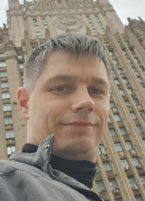 Den из Москвы 42 года