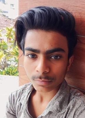 irafan Raza, 18, India, Barki Saria