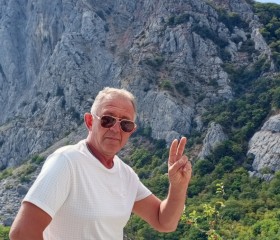 Oleg, 46, Shakhty