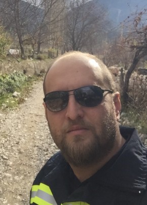 Erkan Ersaygili, 36, Türkiye Cumhuriyeti, Gölhisar