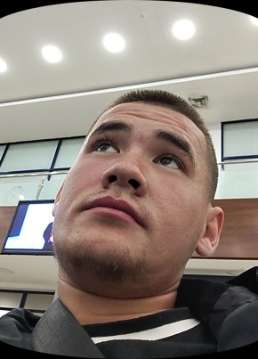 Shokir из Обухово 21 год