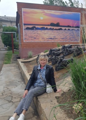 Елена, 54, Россия, Анапа