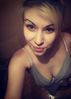 Дарья, 26, Україна, Чернігів