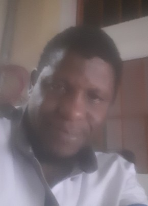 Eduin из La Ceiba 49 лет