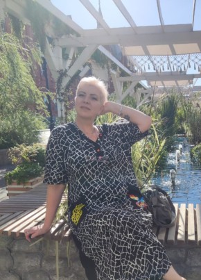 Ася из Москвы 57 лет