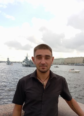 Кирилл из Бежецка 37 лет