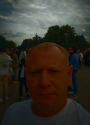 Oleg, 40, Russia, Saransk