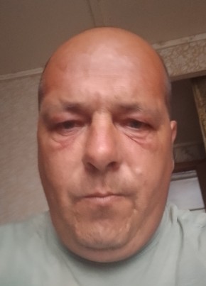 Александр из Оренбурга 44 года