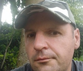 Władek, 42, Luban