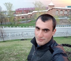 Zhora, 30, Udomlya