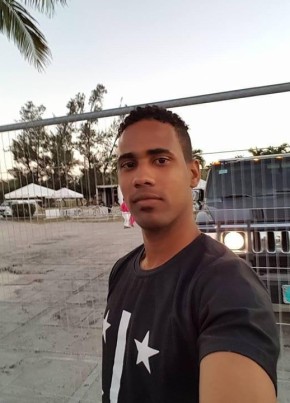 Elieser, 32, The Bahamas, Nassau
