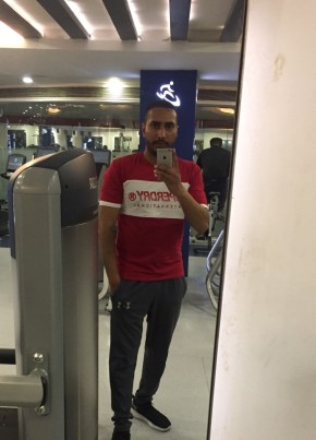 Harman, 34, Singapore, Singapore