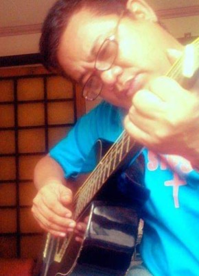 Rock из Cebu City 35 лет