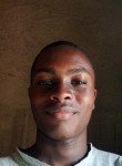 Arnold johnes, 20 лет, Kampala