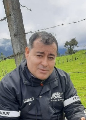 Jorge Rueda, 50, República del Ecuador, Quevedo