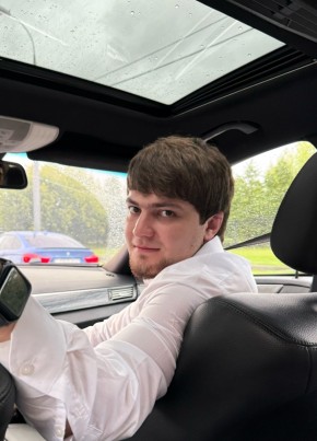 Имран из Москвы 24 года