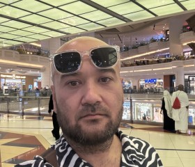 Komoliddin, 38, Tashkent