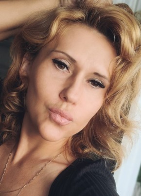 Анна из Чебаркули 47 лет