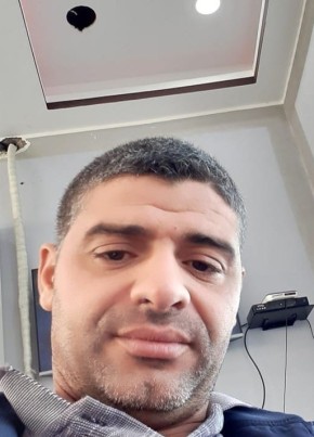 Tarek, 41, People’s Democratic Republic of Algeria, Hassi Messaoud