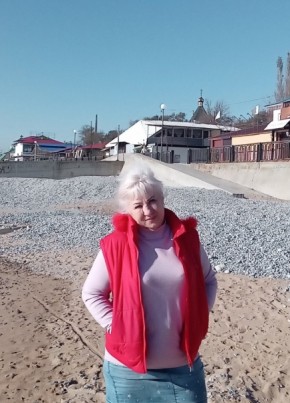 Татьяна, 63, Россия, Феодосия