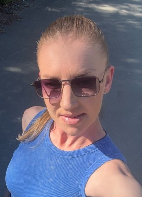 Алина из Владивостока 36 лет