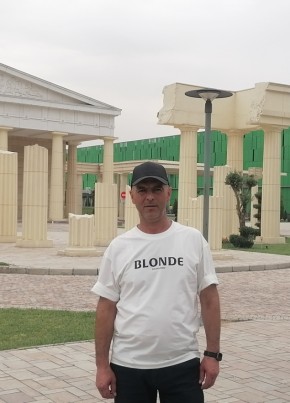 . Rauf-Roma., 45, Russia, Moscow