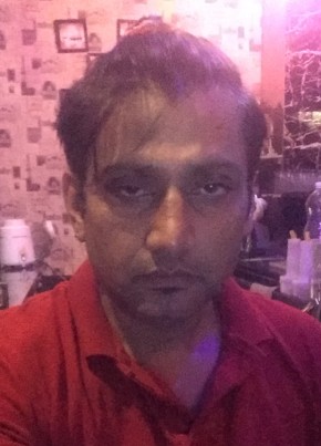 amit, 45, India, Delhi